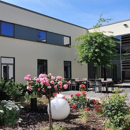 Sporthotel Borussia Duesseldorf Exterior foto